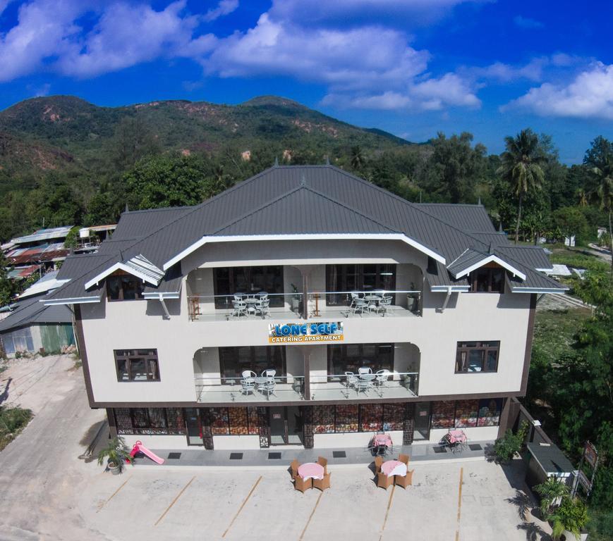 Lone Self-Catering Apartment Baie Sainte Anne Exterior photo